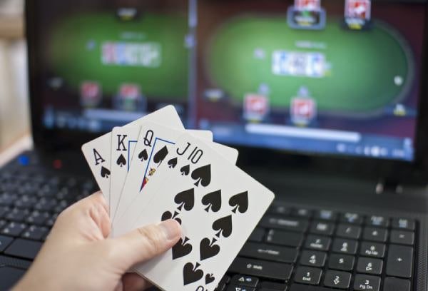 Kompatibilitas perangkat mobile dan desktop f200m slot